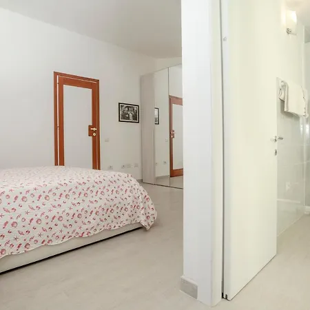 Guest house Romeo And Juliet *